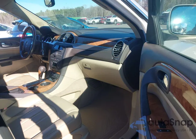 5GAKRBED7BJ192800: 44179845