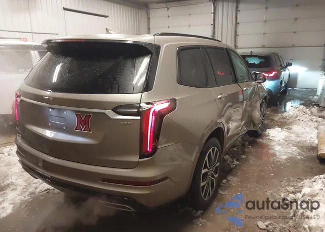 1GYKPGRS7PZ180479: 44179908