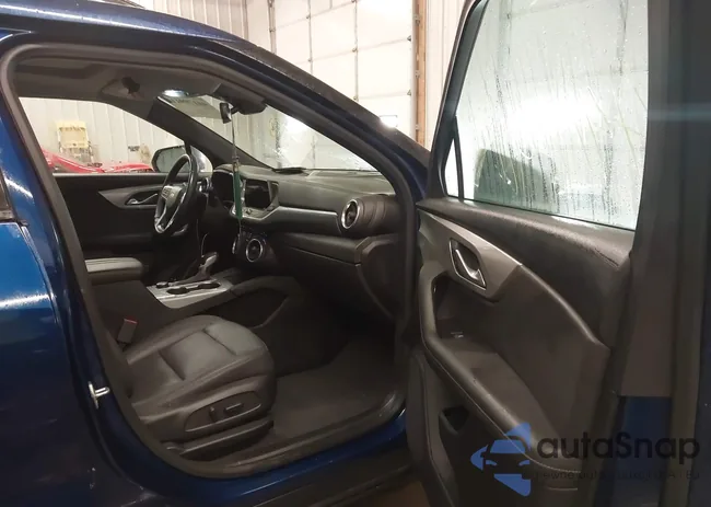 3GNKBDRS0NS166900: 44179911