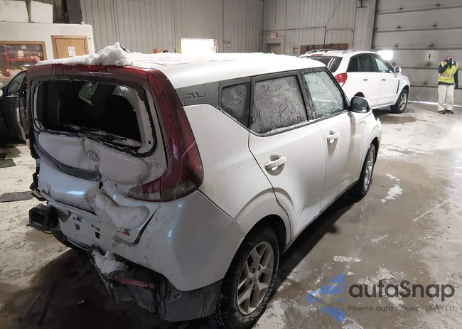 KNDJ23AU5M7765459: 44179959