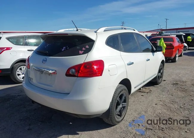 JN8AS5MT5FW670962: 44179978