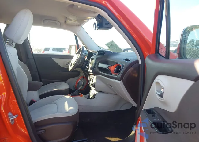 ZACCJABT0FPB75431: 44179044