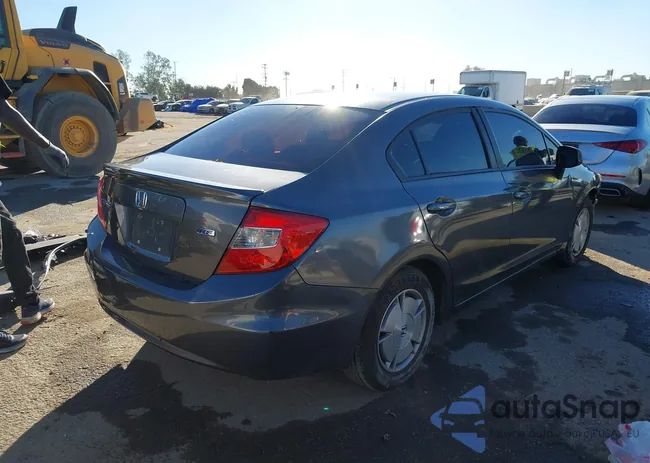 2HGFB2F6XCH525239: 44179053