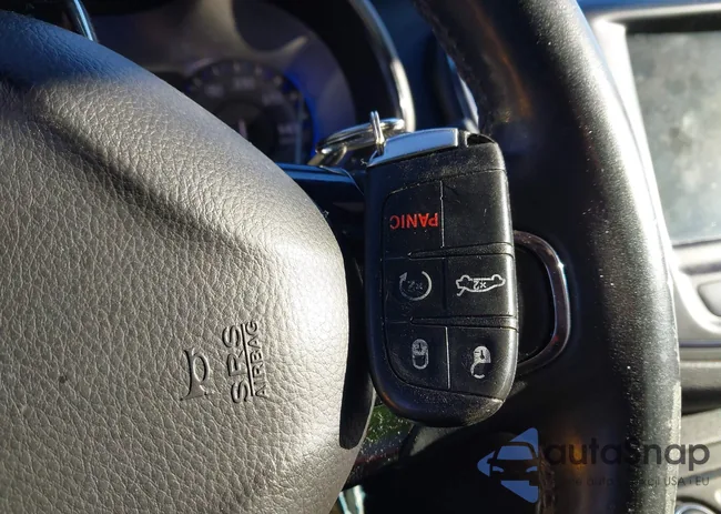 1C3CCCDG9FN522901: 44179080