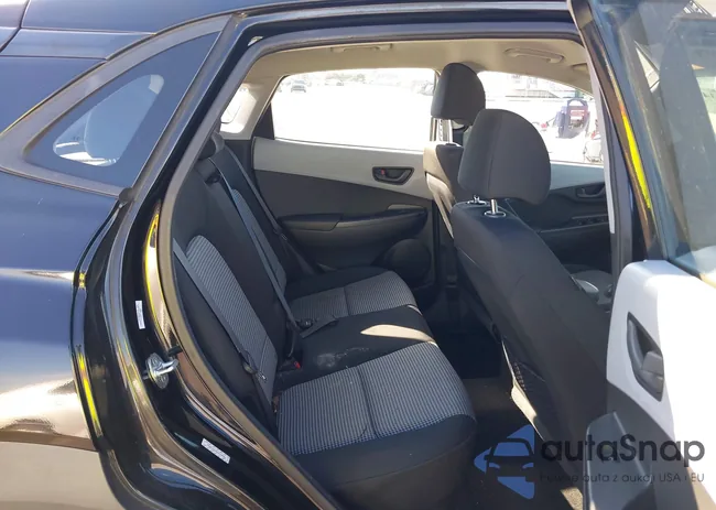 KM8K12AA9KU240583: 44179134