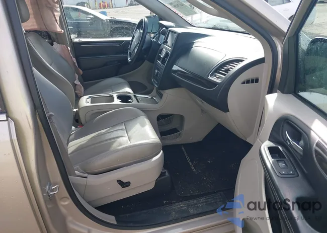 2C4RC1CGXDR778007: 44179155