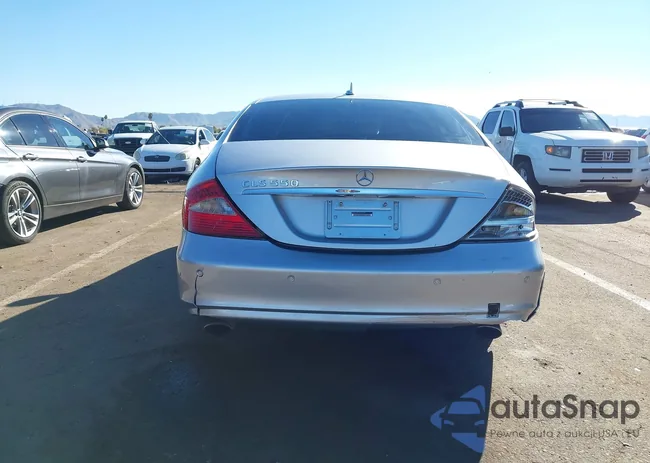 WDDDJ72X47A114286: 44179156