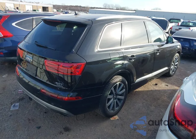 WA1VAAF72JD028383: 44179191