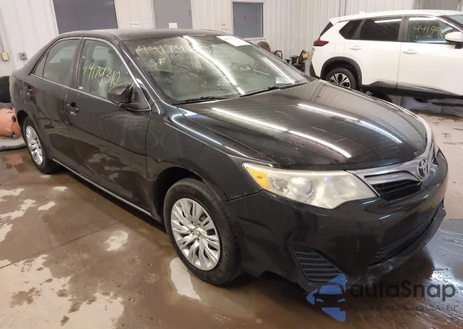 4T4BF1FK1DR326489: 44179310