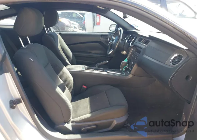 1ZVBP8AM2E5256930: 44179325