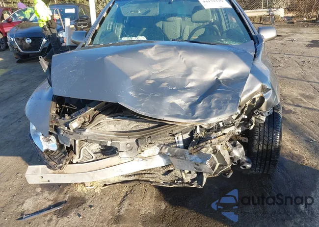 1HGFA16568L033807: 44179329