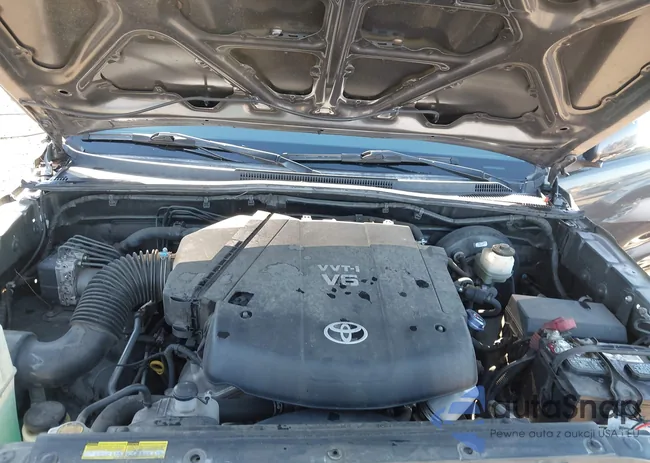 3TMJU4GN1BM121153: 44179332