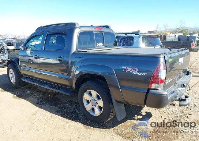 3TMJU4GN1BM121153: 44179332