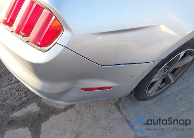 1FATP8EM8F5372142: 44179368