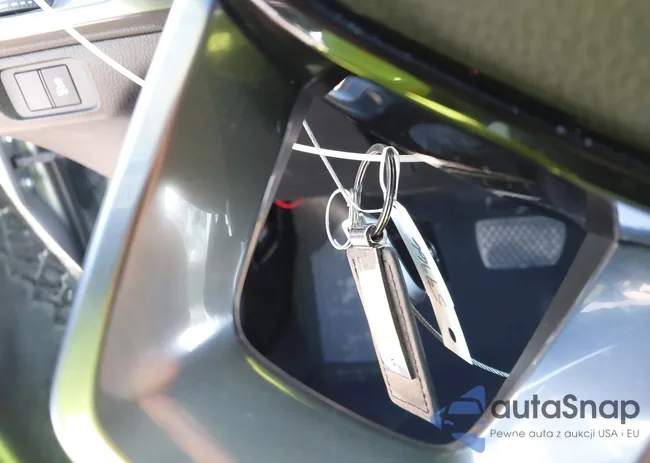 19UDE4H29PA026408: 44179372