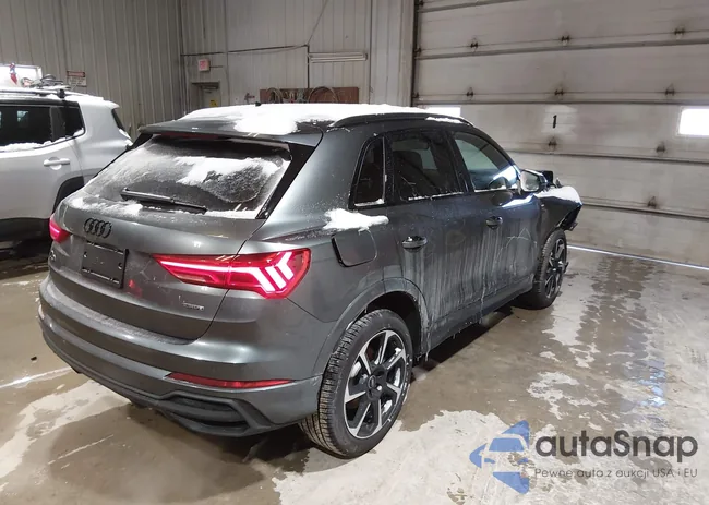 WA1EECF33S1097695: 44179376