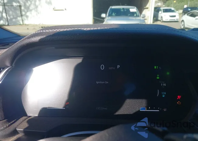 1C4RJYB62RC681746: 44179380