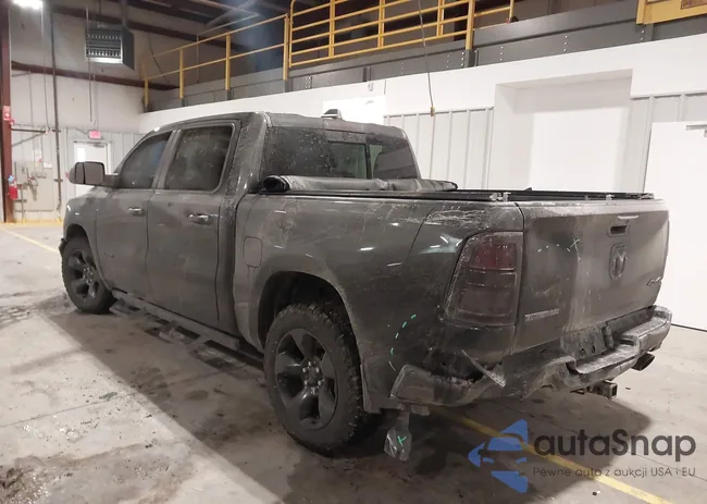 1C6SRFFTXKN591275: 44180411