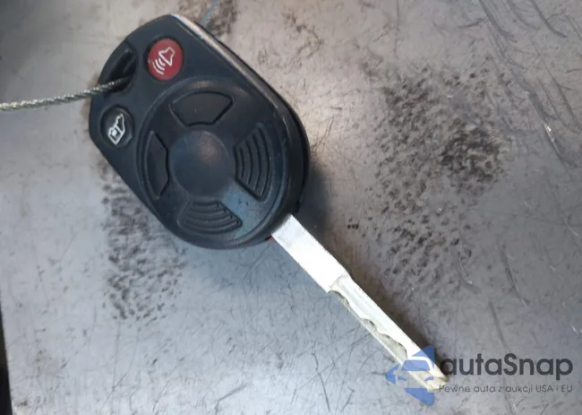 1FTYR2XG0JKA78579: 44180430