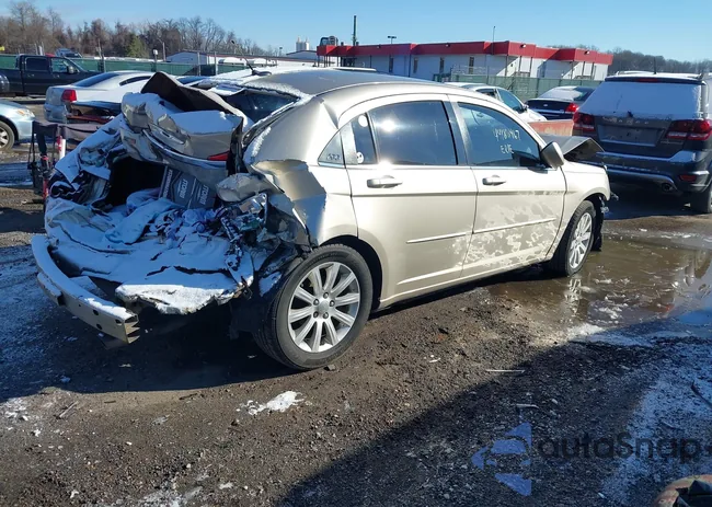 1C3CCBBG0DN678562: 44180467