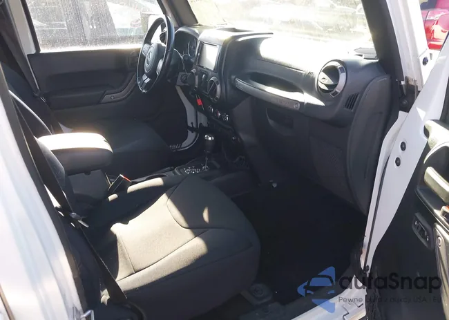 1C4HJWDG7GL283435: 44180532