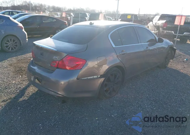 JN1CV6AR2AM455301: 44180561