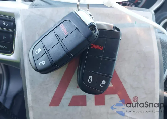 3C4PDCAB1JT294257: 44180615