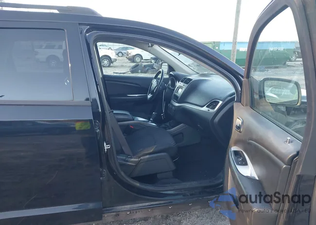 3C4PDCAB1JT294257: 44180615