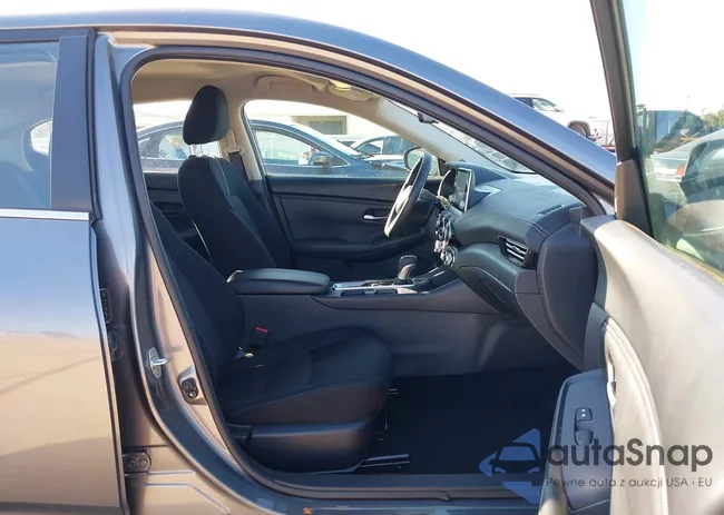 3N1AB8CV0RY346351: 44180675