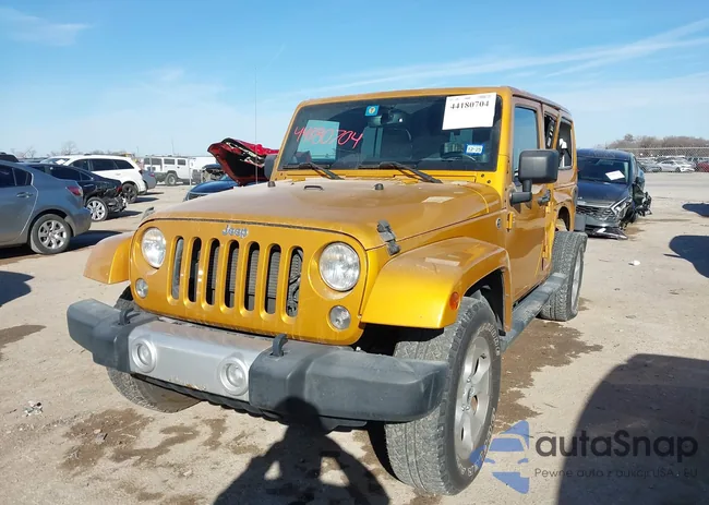 1C4BJWEG2EL168646: 44180704