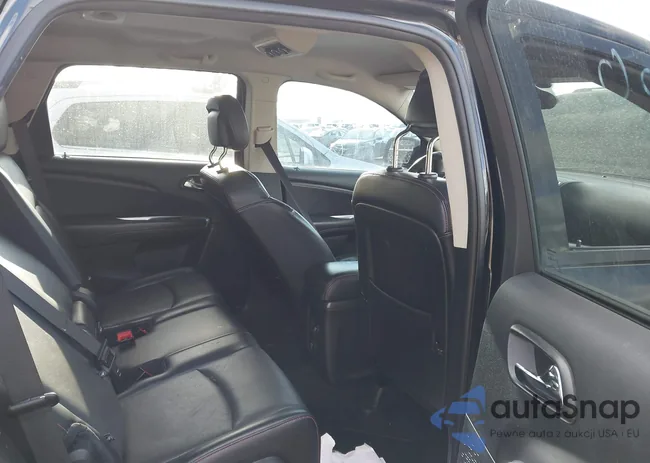 3C4PDDEG8JT515560: 44180736