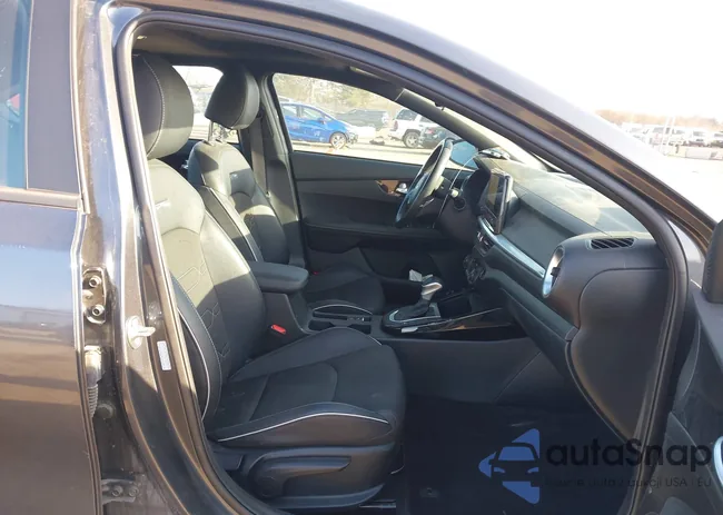 3KPF54AD0RE755965: 44180852