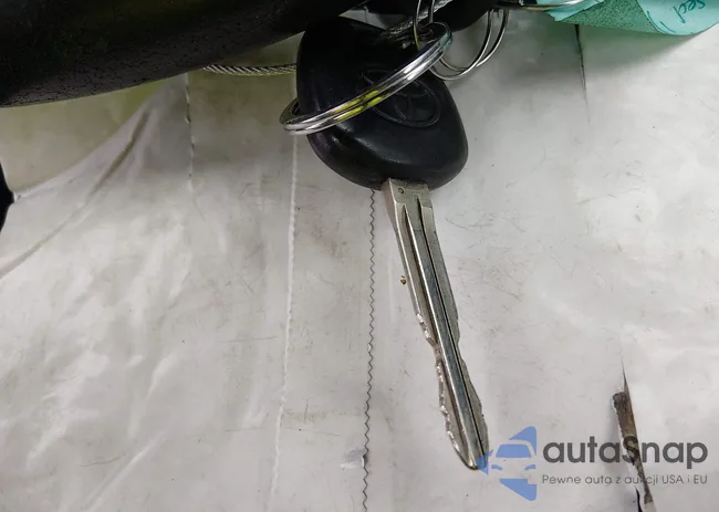 2T1KR32E18C691646: 44180870