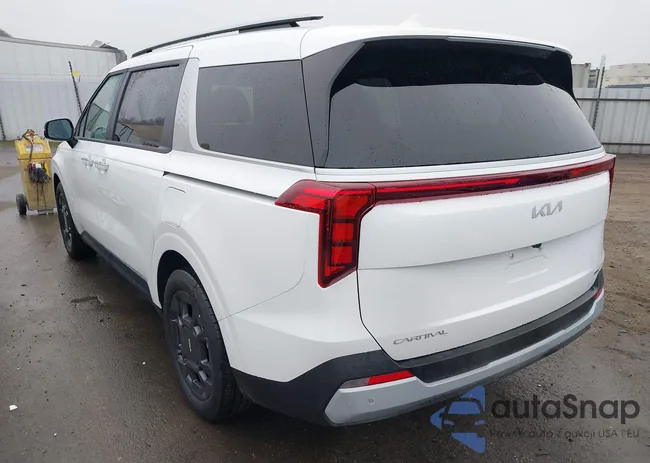 KNDNC5KA4T6107070: 44180910