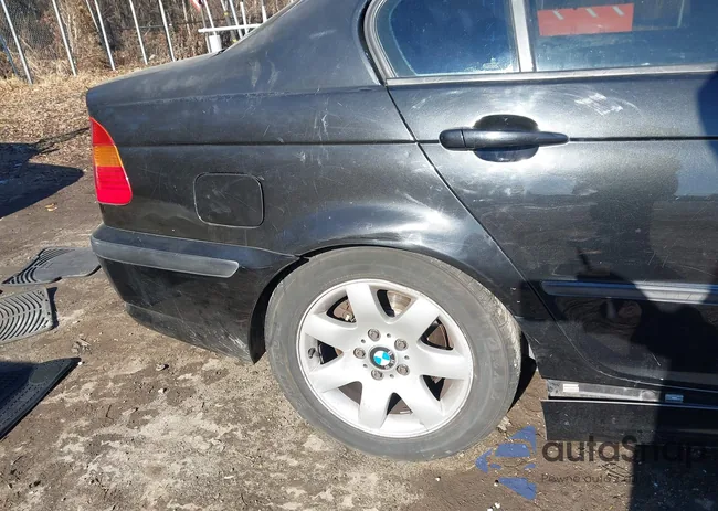 WBAET37494NJ81645: 44180966