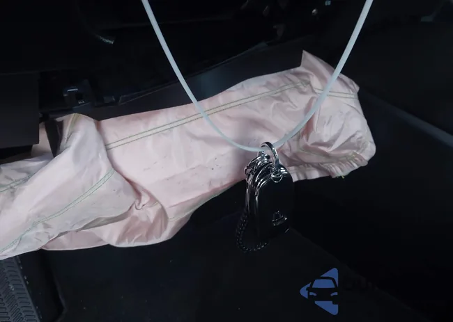 3CZRZ2H70TM719299: 44180972