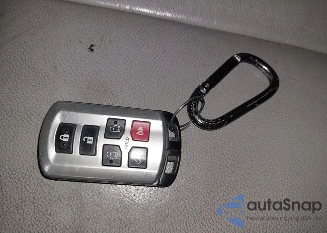 5TDDK3DC7CS041678: 44180992