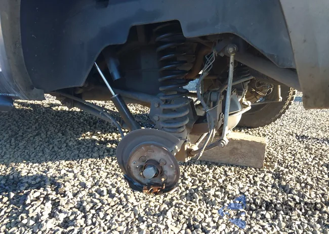 1D3HV13P79S777819: 44180053