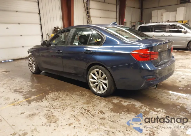 WBA8E5G55HNU41587: 44180128