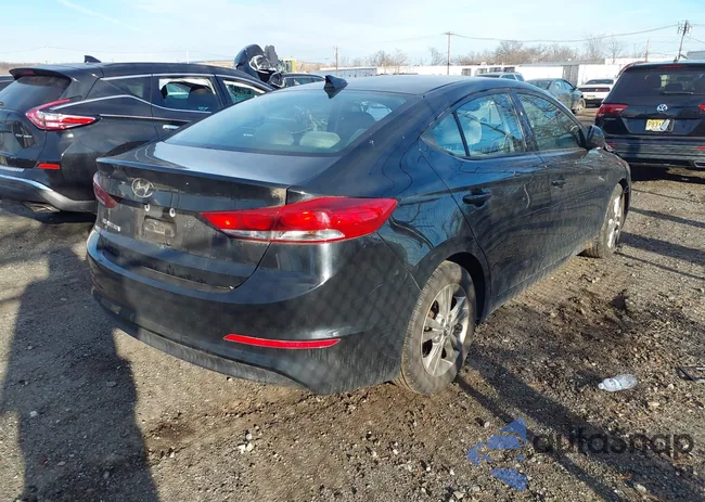 5NPD84LF5JH392981: 44180199