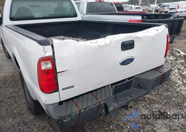 1FTNF20548EC49718: 44180331