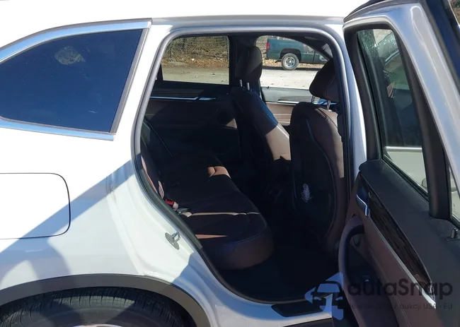 WBXHT3Z30G4A51466: 44180342