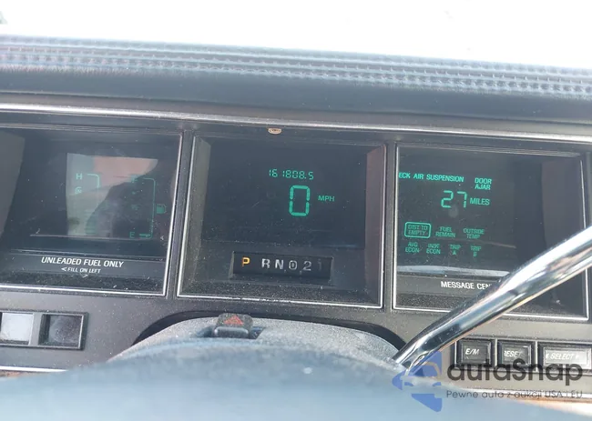 1LNLM82W1PY716785: 44180393