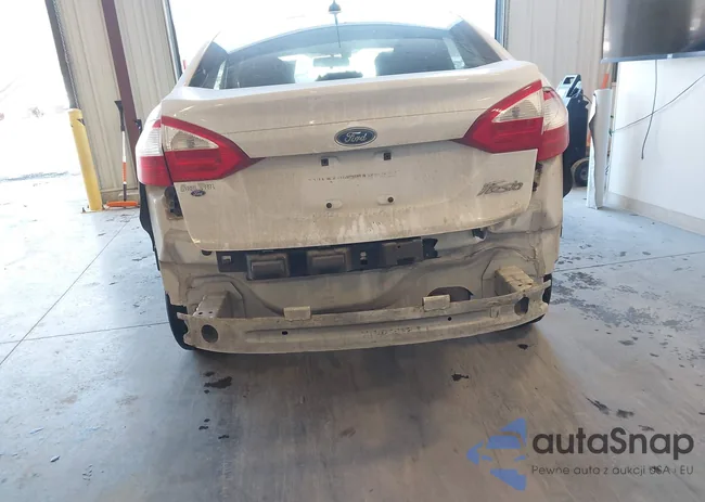 3FADP4AJ4FM221513: 44181430