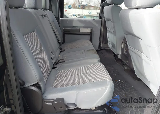 1FT7W2B60FEC68939: 44181518