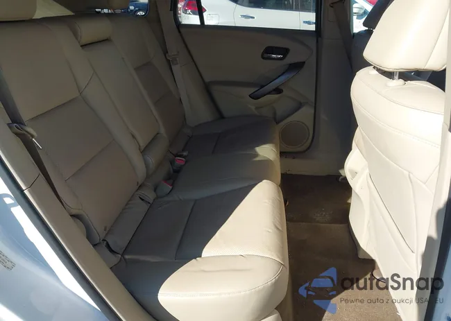 5J8TB3H53FL005226: 44181590