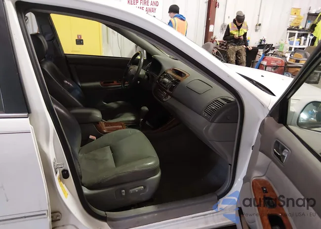 4T1BF30K24U072614: 44181654