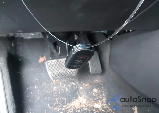 1HGCY1F23RA057399: 44181758