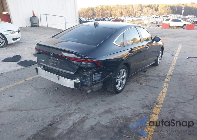 1HGCY1F23RA057399: 44181758