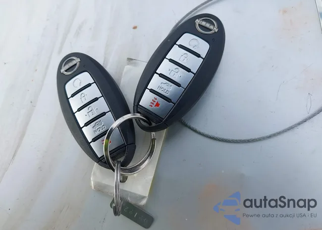 1N4BL4DW9RN376529: 44181784